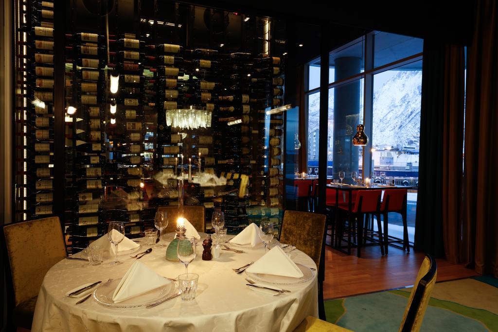 Thon Hotel Lofoten Svolvær Exterior foto