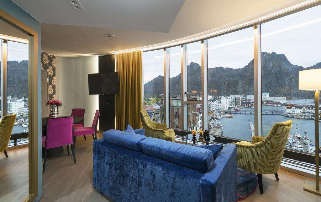 Thon Hotel Lofoten Svolvær Exterior foto